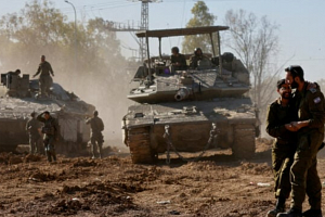 Ο ισραηλινός στρατός ζητά από τους Παλαιστίνιους να εκκενώσουν τμήματα της Ράφα ενόψει πιθανής επίθεσης